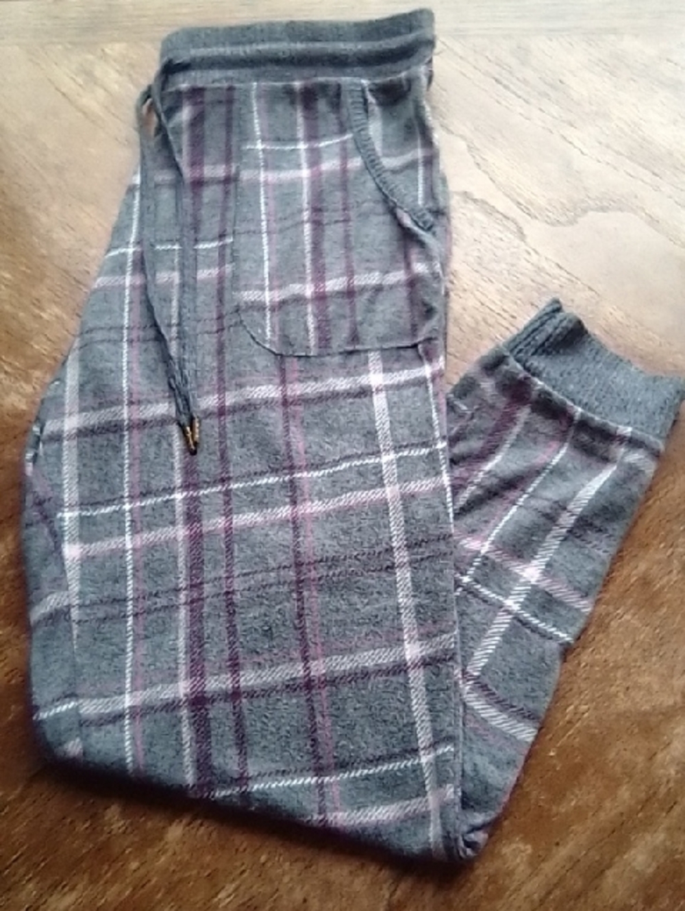 Secret Treasures Gray Purple Plaid Sleep Pants Joggers!!!